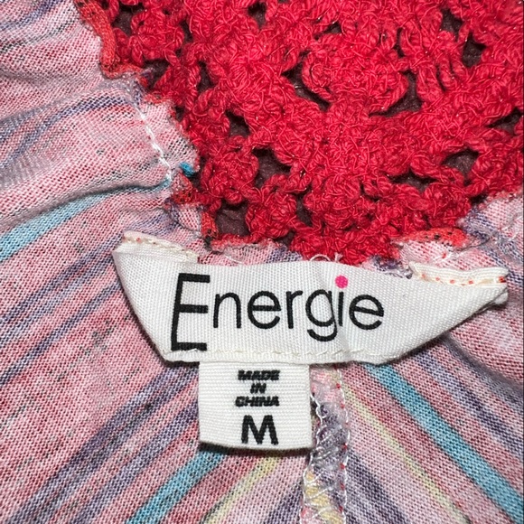 Women’s Size Medium Tank Top - Picture 4 of 4